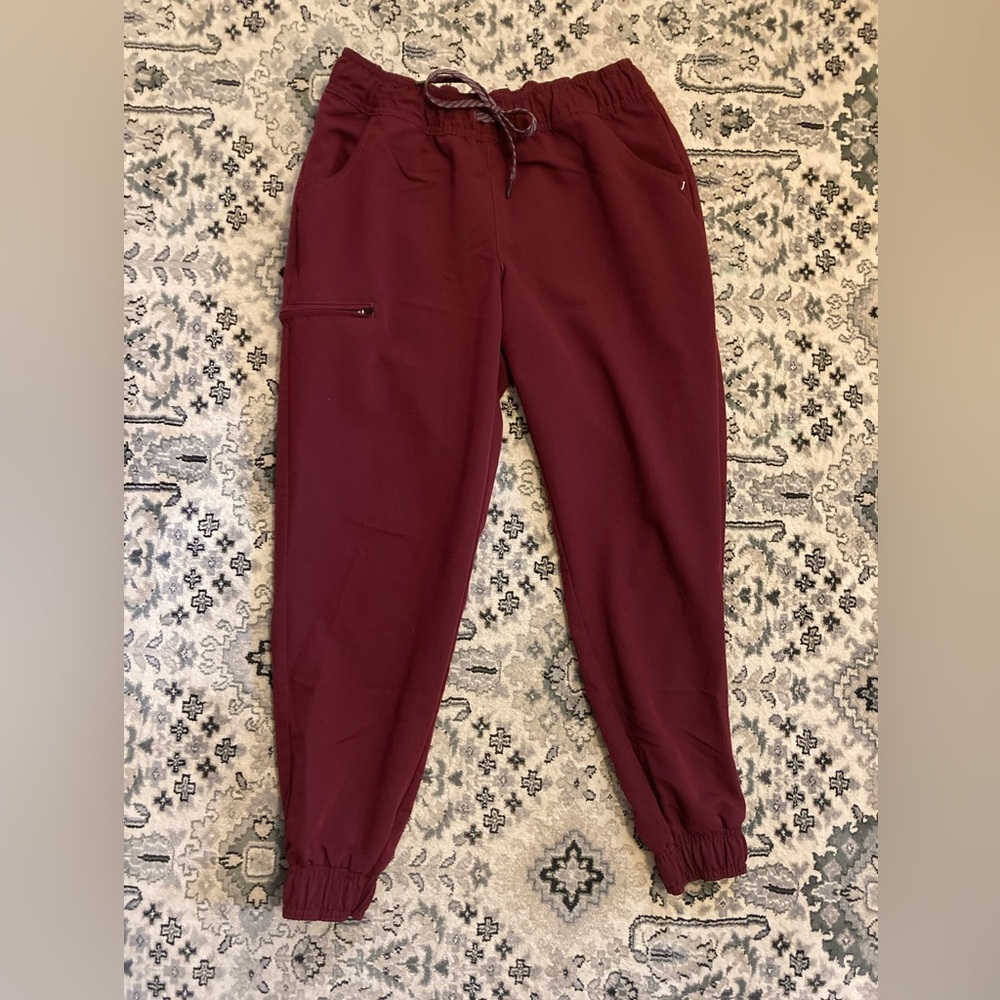 Jaanuu Maroon Jogger Pants medium petite